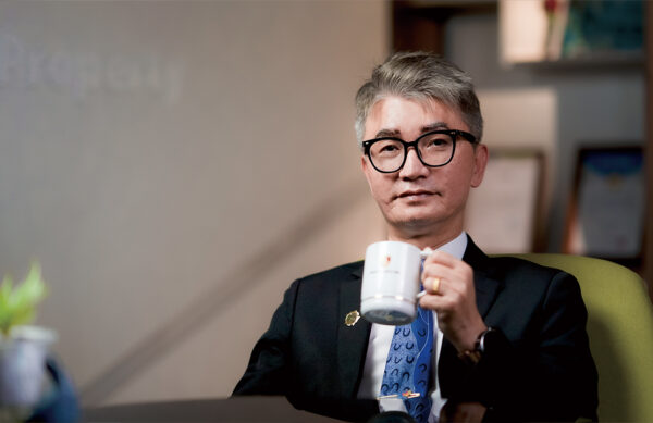 廖律師